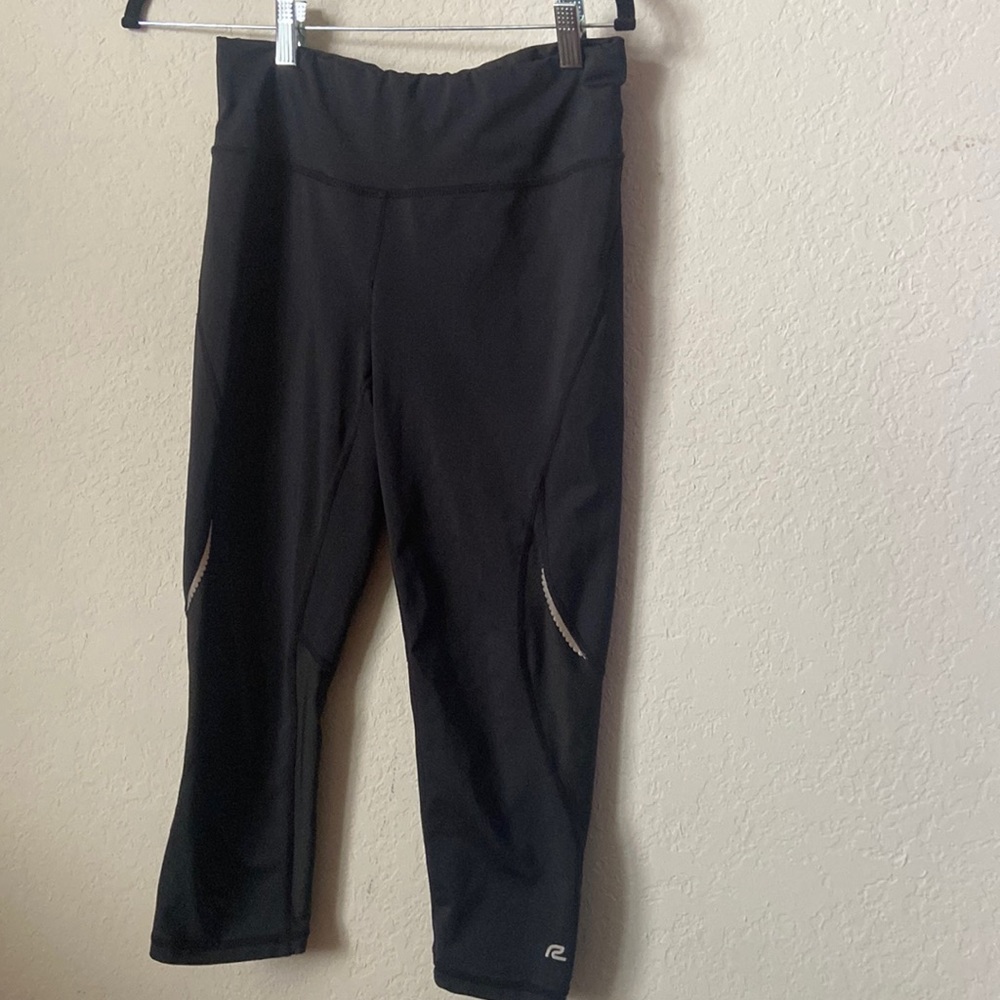 Black running leggings